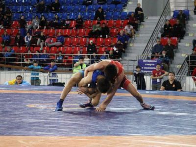 Якутский борец Любомир Ашеин вышел в финал всероссийского турнира в Красноярске