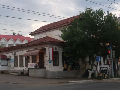 Особняк с мезонином