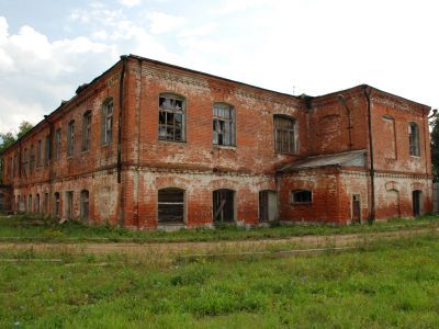 Здание ткацкой фабрики Шнуркова, Малышкина и Трещалова