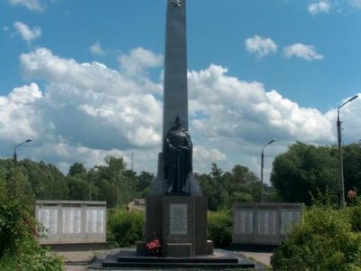 Мемориал в память воинов Палехского района - участников Великой Отечественной войны 1941 - 1945 гг.