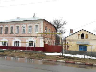 Комплекс зданий с дворовыми постройками, XIX в.