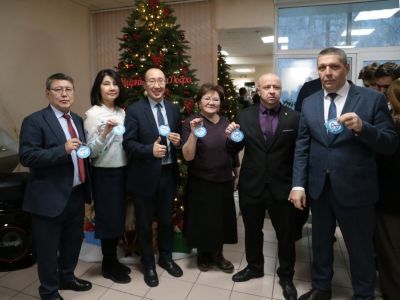 Дан старт акции "Елка добра"