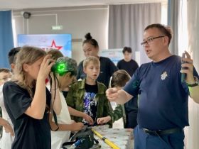 Следователи провели профориентационное занятие с воспитанниками летнего лагеря «Арктика и Космос»