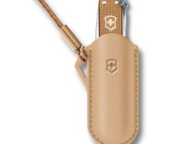 Чехол "Wet Sand"  Victorinox для ножей Classic Colors, 58 мм