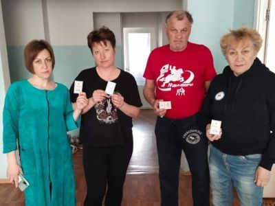 Алмазэргиэнбанк выделил беженцам из Донбасса транспортные карты «Спутник»