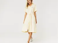 Женское платье Lacoste с поясом