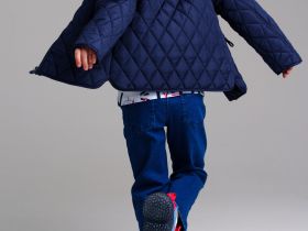 Куртка текстильная с полиуретановым покрытием для мальчиков (ветровка)