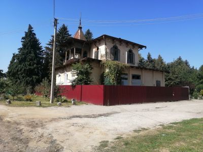 Дом, в котором в 1921 г. жили и работали соратники В.И. Ленина Лепешинская Ольга Борисовна и Лепешинский Пантелеймон Николаевич