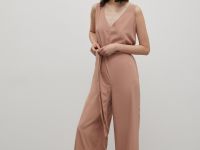 Комбинезон с v-образным вырезом