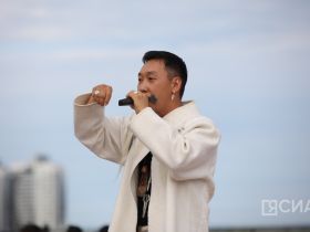 В Якутске прошел субботник «Особенности национальной уборки»