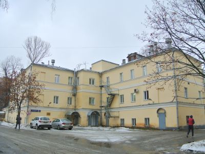 Дворовый флигель