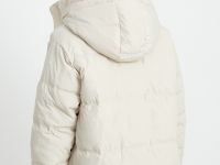 Утепленная куртка с воротником-стойкой