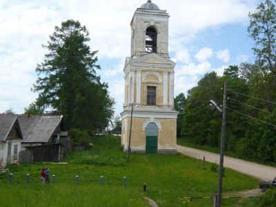 Колокольня