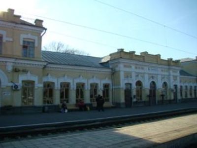 Здание железнодорожного вокзала