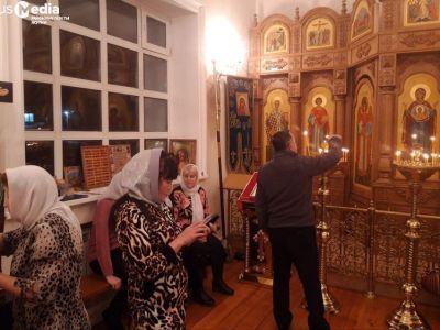 Десятки прихожан собрались на Рождественскую службу в Чокурдахе