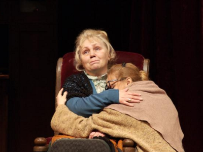 Билеты на Пока она умирала (Русский драматический театр) / Театр | Афиша | ИнфоТаймс