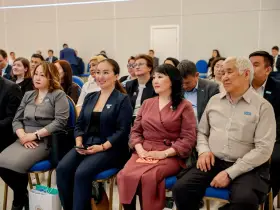 Глава Якутии встретился с новым составом Общественной палаты республики