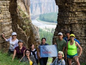 "Золотые Скалы реки Синяя". Синские, Ленские Столбы