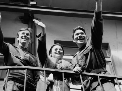 Билеты на Мой бедный Марат (Драматический театр им. Грибоедова) / Театр | Афиша | ИнфоТаймс