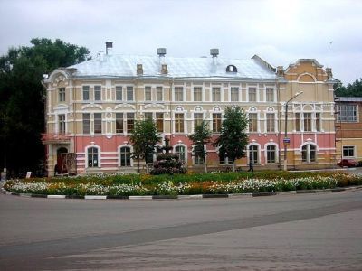 Здание купеческого собрания (клуб фабрики)