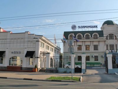 Усадьба фон Древиц-Красникова: жилой дом; флигель; ограда с воротами