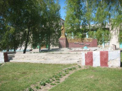 Монумент воинам, погибшим в годы Великой Отечественной войны (1941 - 1945 гг.)