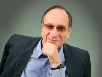 «Гордость Якутии». Победителем в номинации «Династия строителей» стал Григорий Сальва