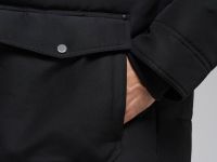 Утепленное полупальто с накладными карманами и капюшоном