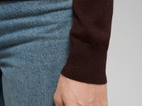 Свитер женский