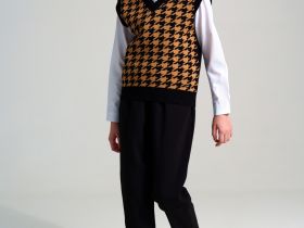 Жилет трикотажный для девочек