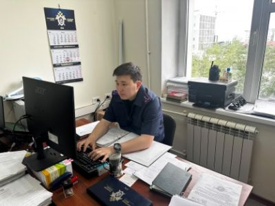 Завершено расследование уголовного дела по обвинению несовершеннолетнего в краже денежных средств с банковского счёта