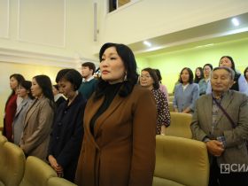 Государственные награды вручили педагогам Якутии