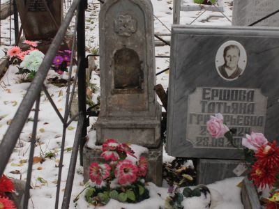 Надгробие на могиле Д.С. Мурашкина