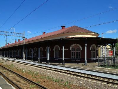 Здание железнодорожного вокзала («Пассажирский дом»)