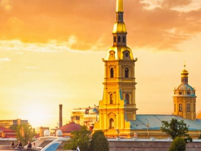 ПЕТЕРБУРГ С ВОДЫ: АВРОРА, ЭРМИТАЖ И ПЕТРОПАВЛОВСКАЯ КРЕПОСТЬ НА ТЕПЛОХОДЕ