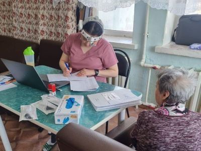 Мобильные доктора снова выехали в Усть-Янский район