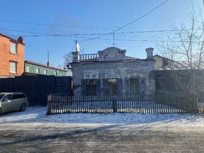 Дом Хребтова