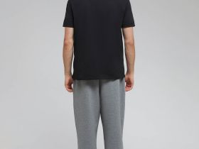 Спортивное поло с коротким рукавом