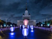 Центральная аллея (ВДНХ)