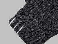 Вязаные перчатки