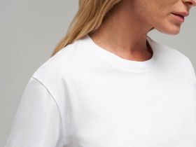 Удлиненная футболка прямого кроя