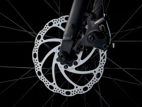 Дорожный велосипед Trek Dual Sport 1 Gen 5, год 2025, цвет Черный-Зеленый, ростовка 16.5