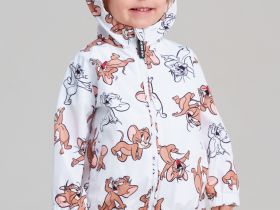 Куртка детская текстильная с полиуретановым покрытием для девочек (ветровка)