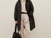 Пальто утепленное с воротником-стойкой