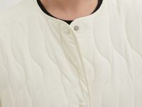 Полупальто утепленное прямого кроя