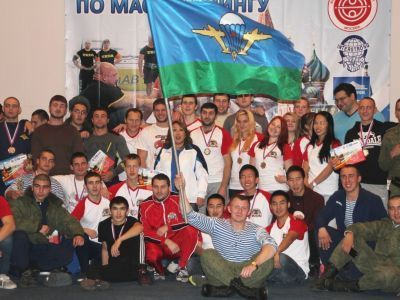 «Со спортом по жизни!» - таков девиз абсолютного чемпиона Москвы по мас-рестлингу 2014 года Романа Искендерова.