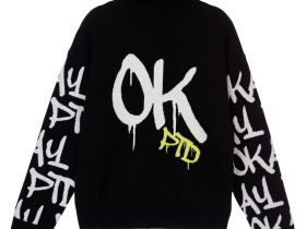 Свитер трикотажный для девочек