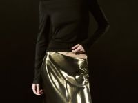 Лонгслив с асимметричным вырезом, Черный