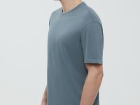 Базовая футболка из хлопка прямого силуэта