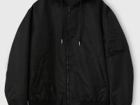 Утепленная куртка-бомбер с капюшоном